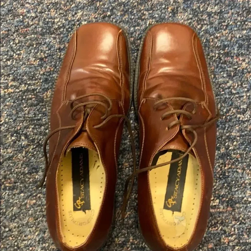 Stacy Adams Brown Dress shoes sz. 9.5 EUC